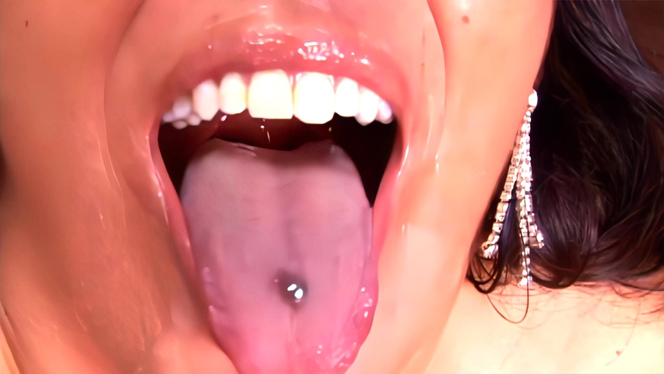 Richelle Is An Expert Cocksucker And Fucker, As Well As A Pro Cum Drinker! - PissVids