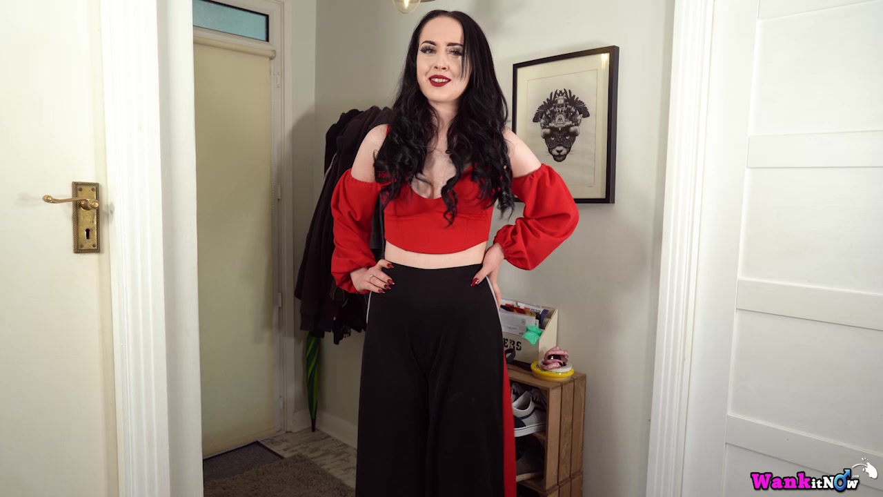 Ellie Louise - Instagram Wank - Sexy Videos - WankitNow