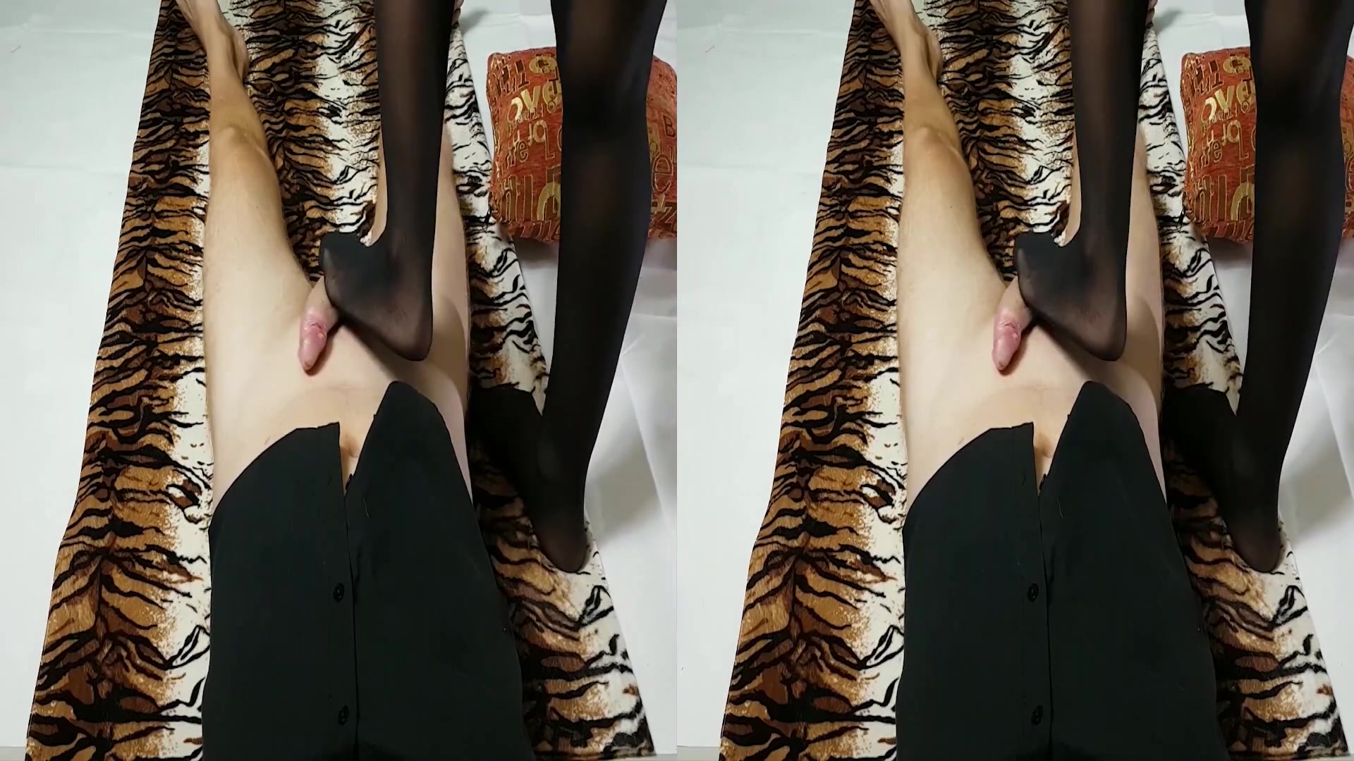 Kinky Girl Uses Her Stockings to Jerk a Guy Off - VRpussyVision