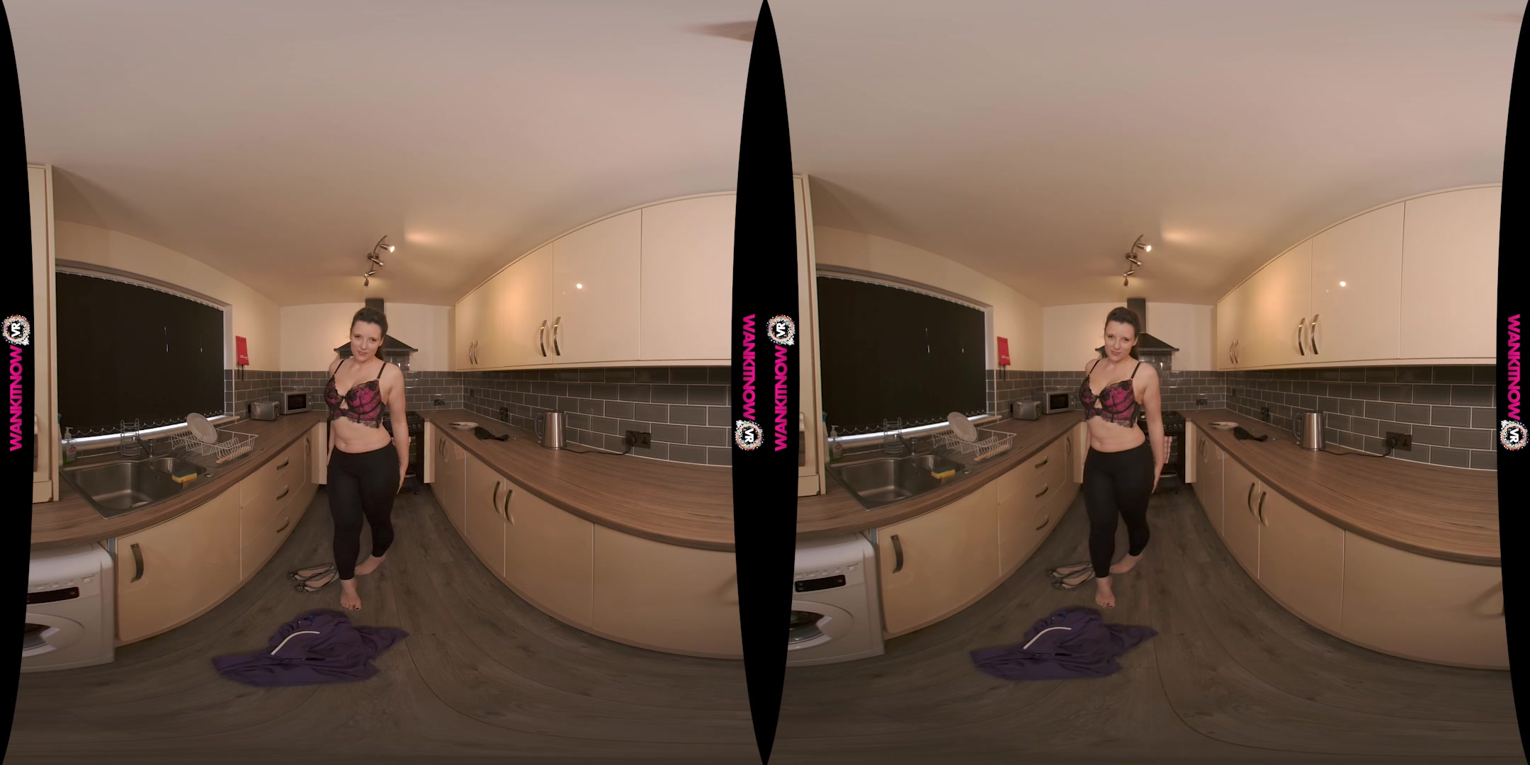 Extra Treatment featuring Ivy L - WankitNowVR