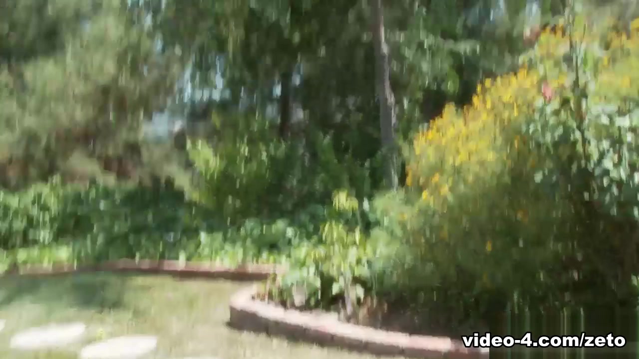 Behind The Scenes Of Amateur Swinger Party 2