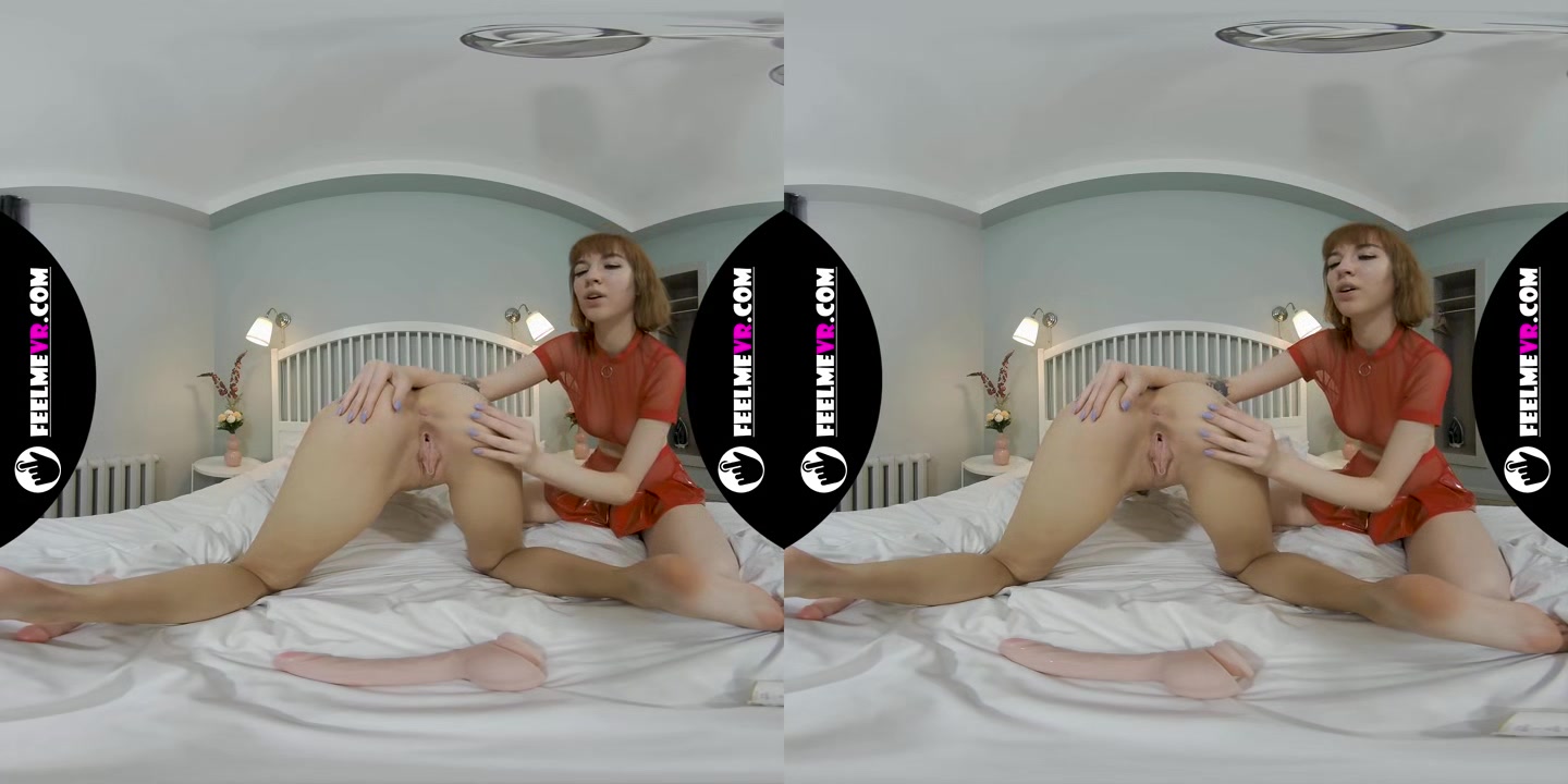 Virtual Reality Video Of How Lilly Mays And Rebeka Ruby Test Their New Dildos
