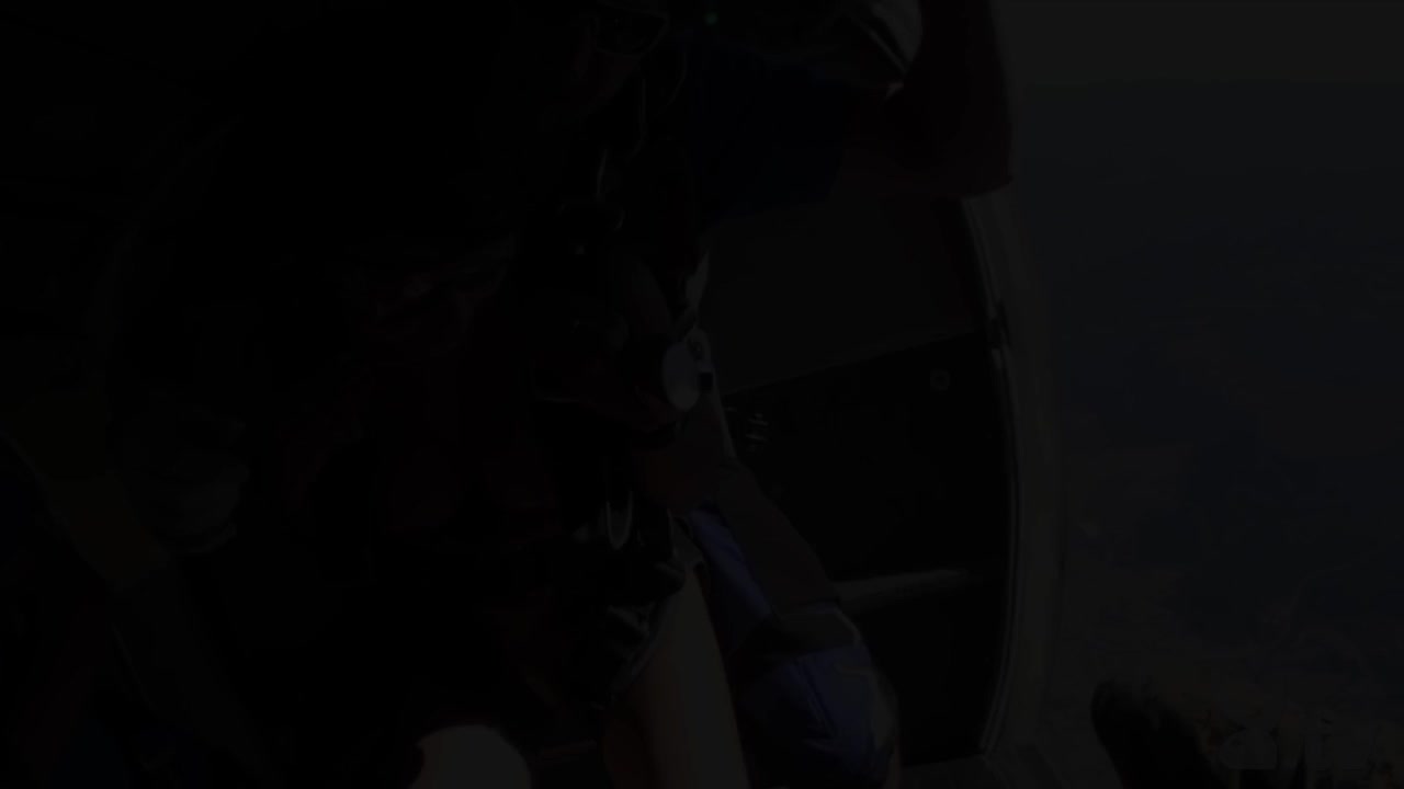 BADASS, Members Exclusive: dive