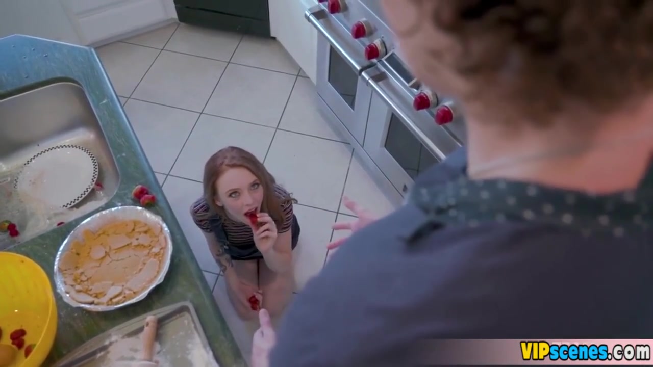 Cute Stepsister Makes A Very Nasty And Special Offer To