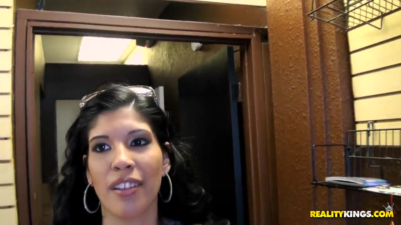 Very hot and nice fucking with sexy bitch Jordana Heat