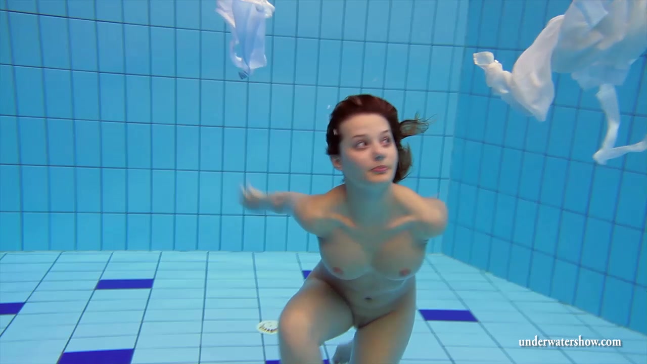 UnderwaterShow Video: Zuzanna