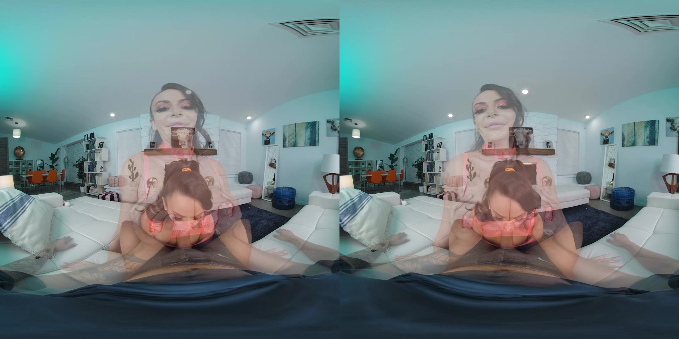 Tinder Boobs are Back