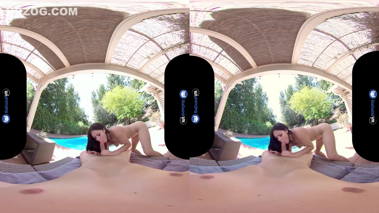 Vr Porn, Brunette Babe And Alina Lopez - One On One Outdoor Sex Party