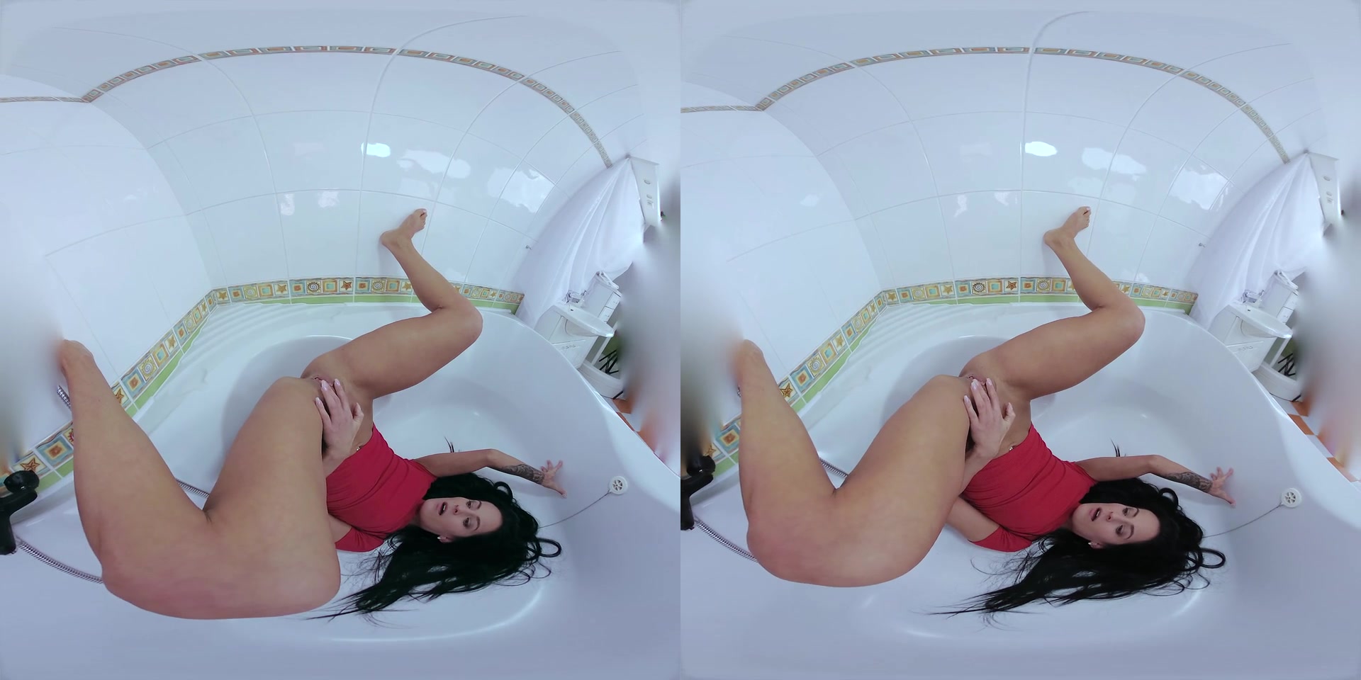 CzechVRFetish 185 Water Sport With Lexi