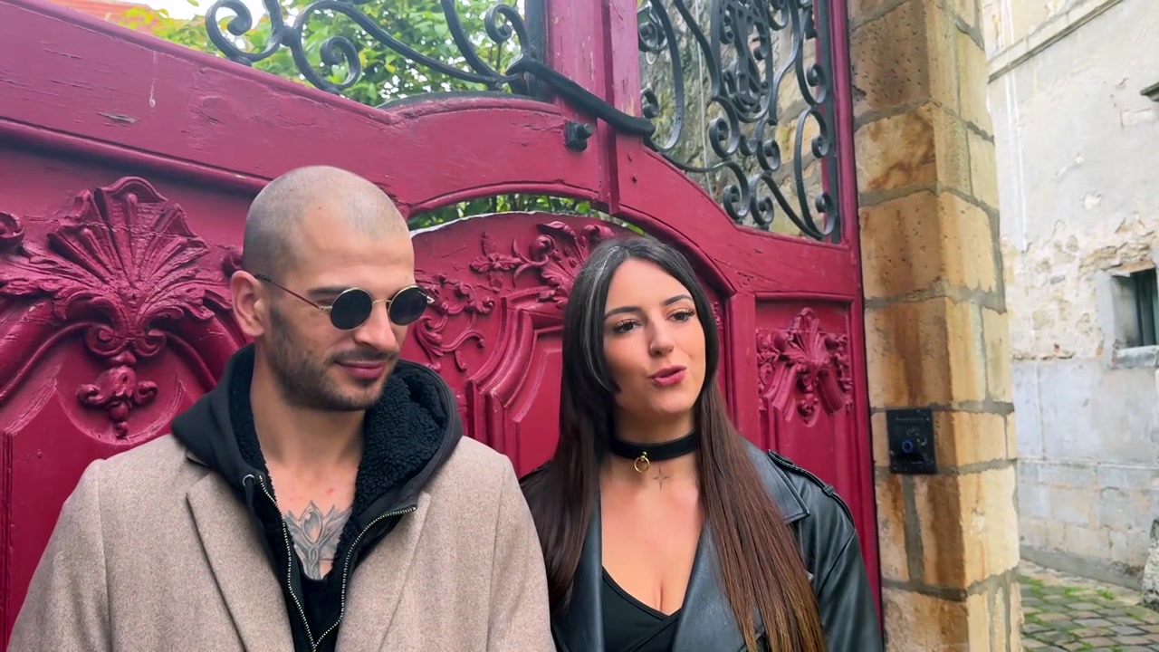 Cataleya, 28, seizes the opportunity to go further! - Jacquie et Michel TV