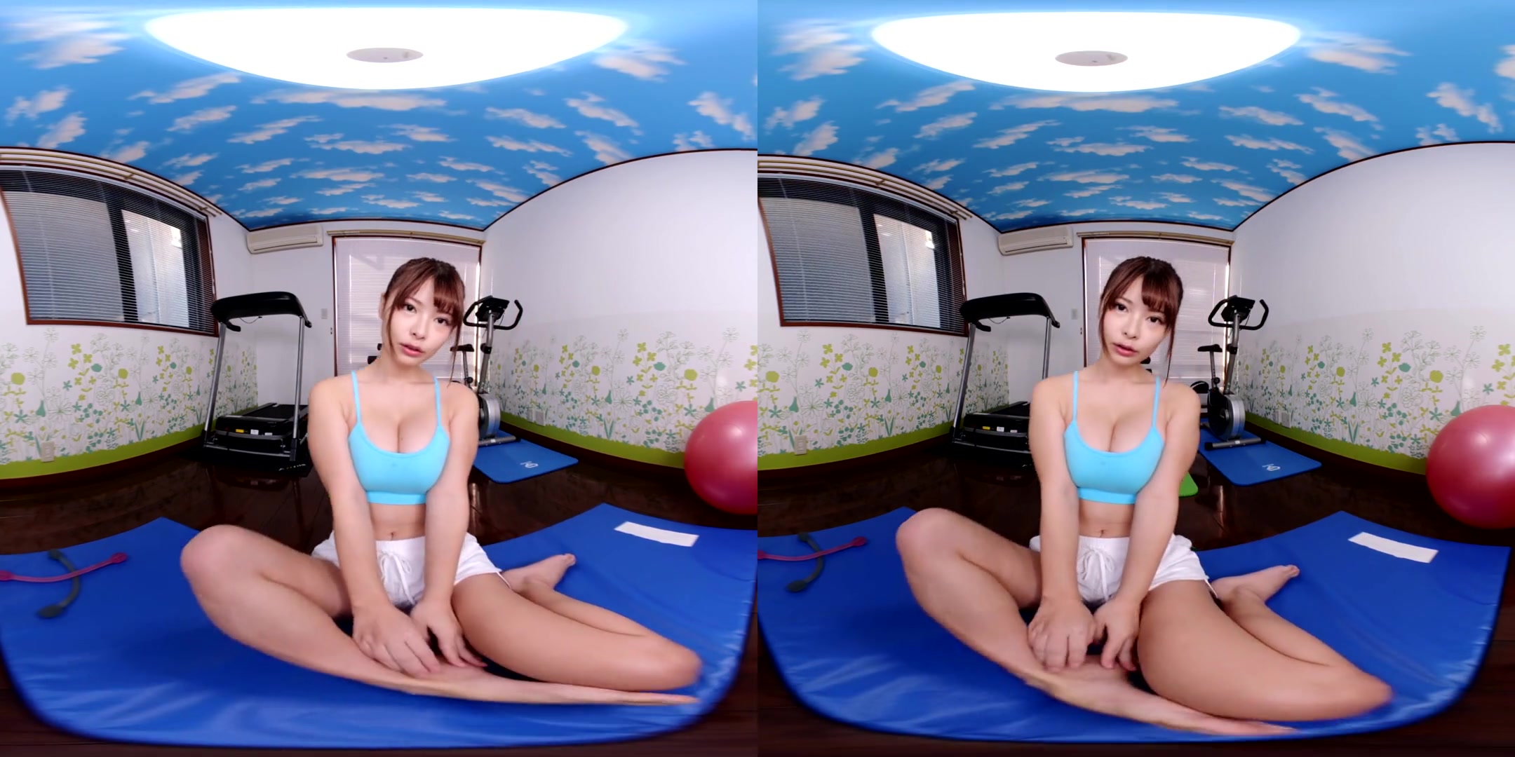 Virtual Dive: A Close-Up Lesson Touching You - Asian Workout Bikini