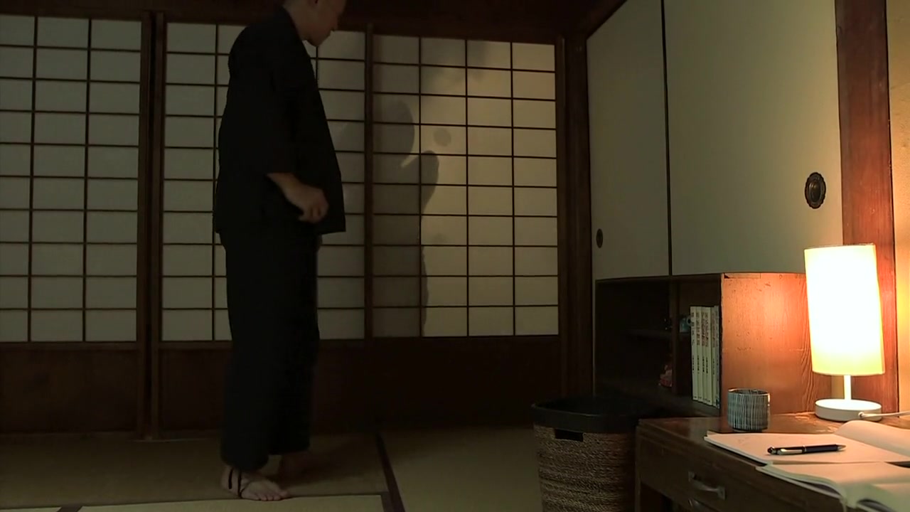 Cheating Housewife Ruri : 1