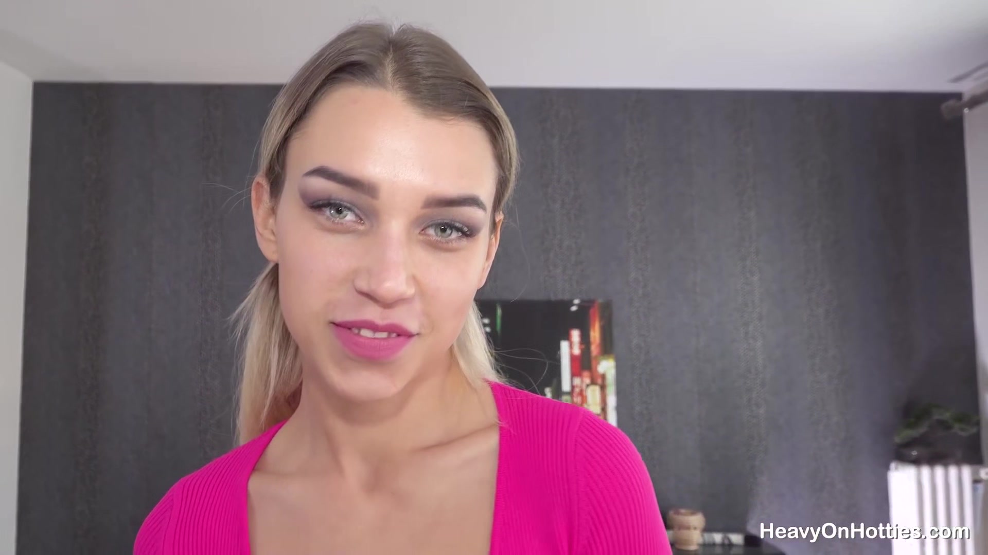 I Will Come With Elena Vedem - HeavyOnHotties