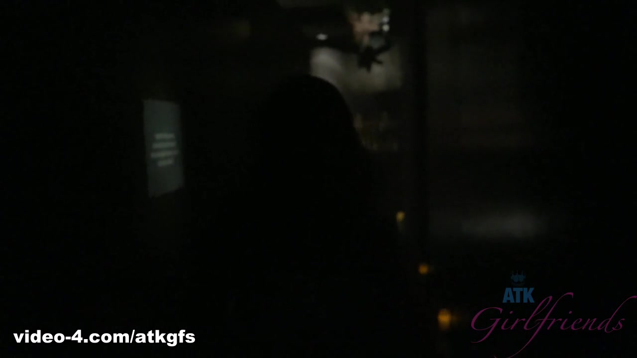 Moka Mora in Moka tells you everything she knows about bodies. - ATKGirlfriends