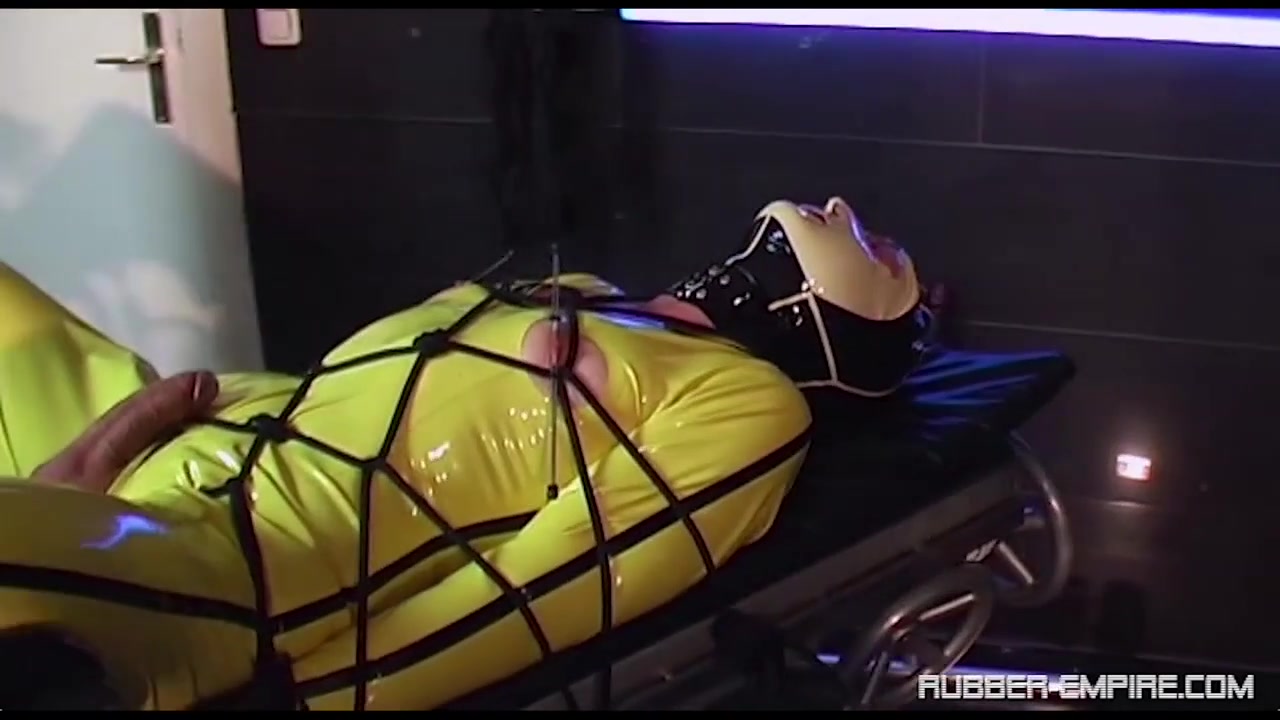 Lady Kate & Rubber Slave in Rubber Goddess - A Classic ( 1 Of 3) - KINK