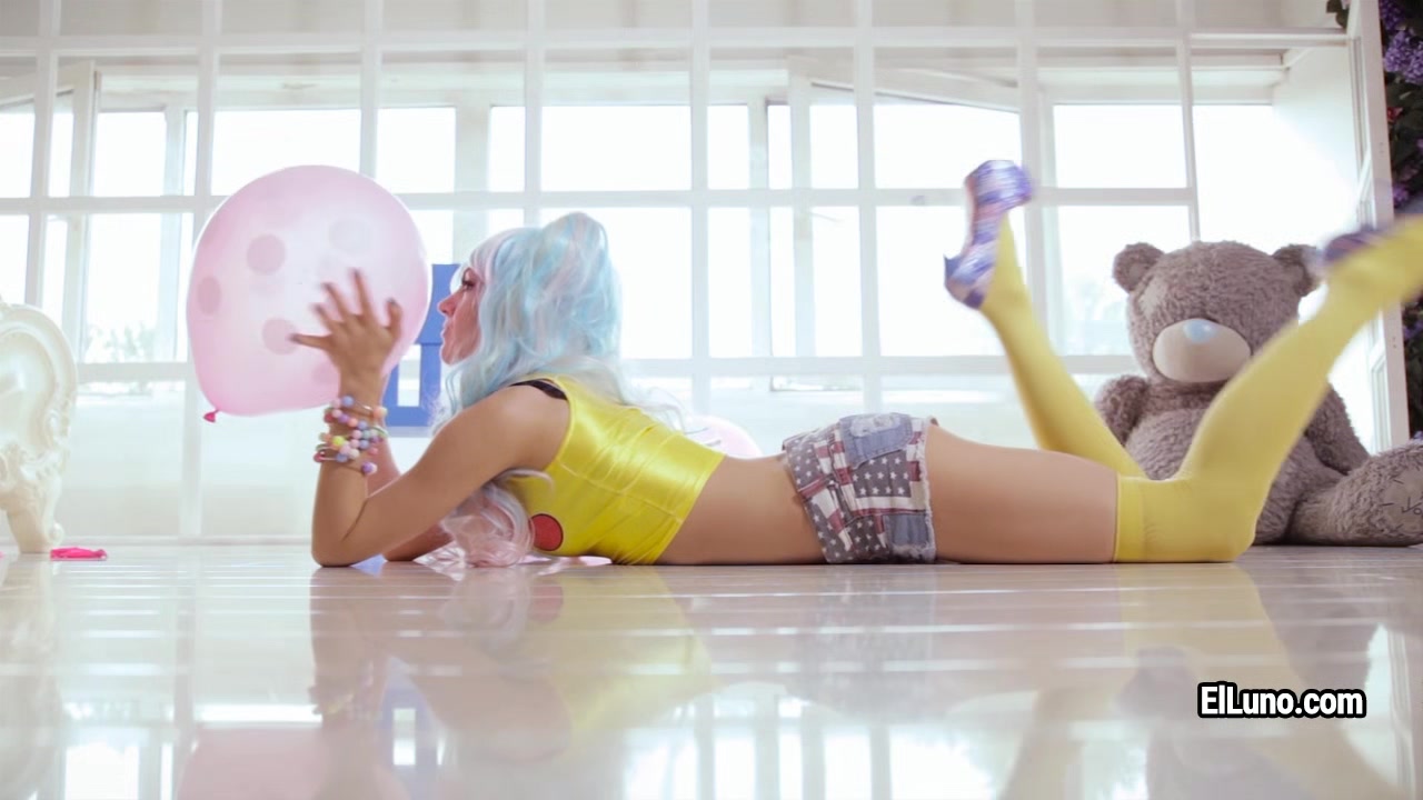 Yuno - Pikachu And Balloons