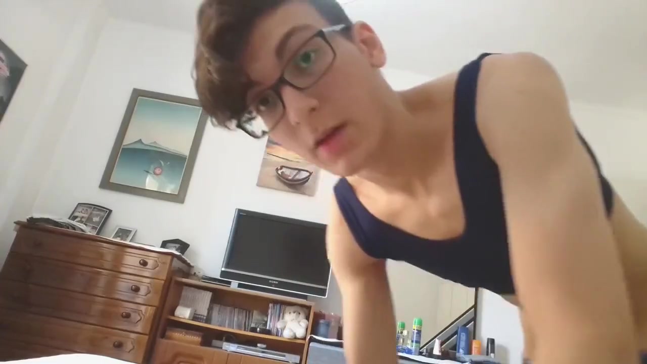Sporty twink seductively exercises and anals with household items ( 1)