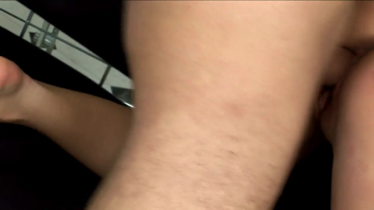 Small Tits Babe Fucked And Sprayed In Her Mouth - HardcoreSolo