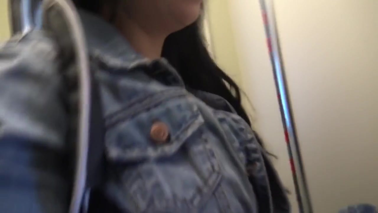 Kitty Kamikatze - Public In Der S-bahn! Dreisten Deal Mit S