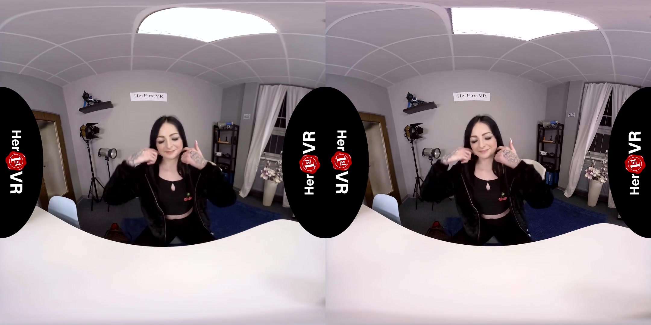 Quinn Diamond - First VR Casting - SexLikeReal