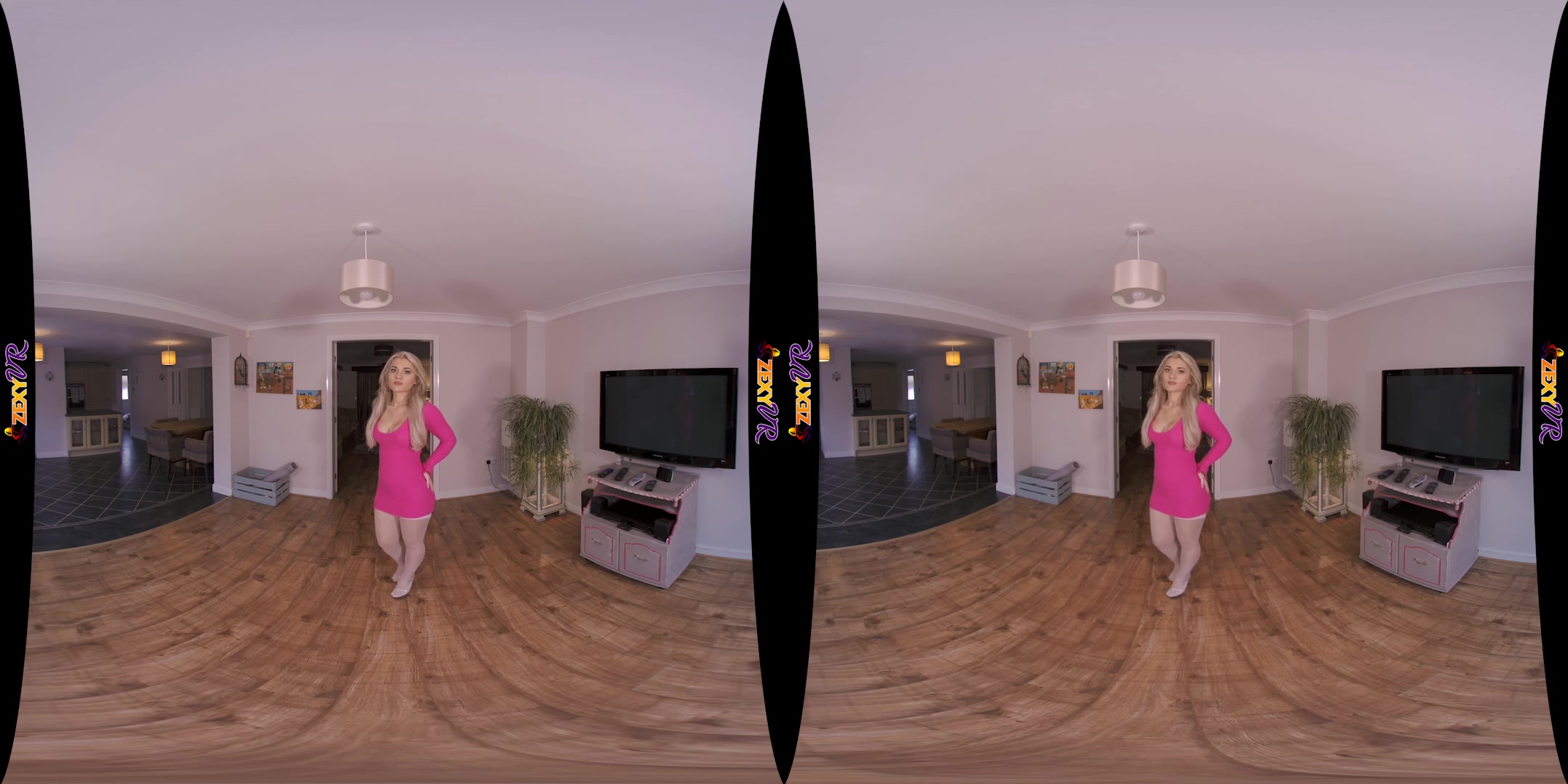 Pink Makes You Wink featuring Chelsea Essex - ZexyVR