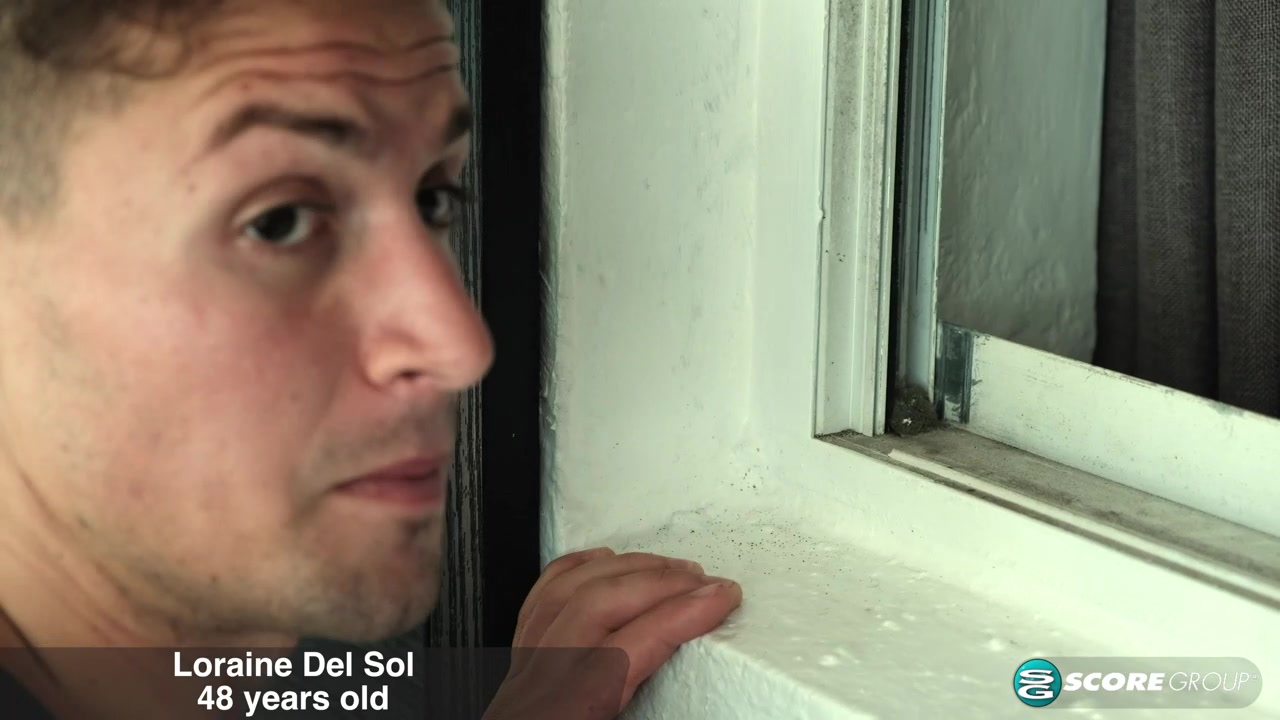 The sexy Latina and the peeper - 40SomethingMag