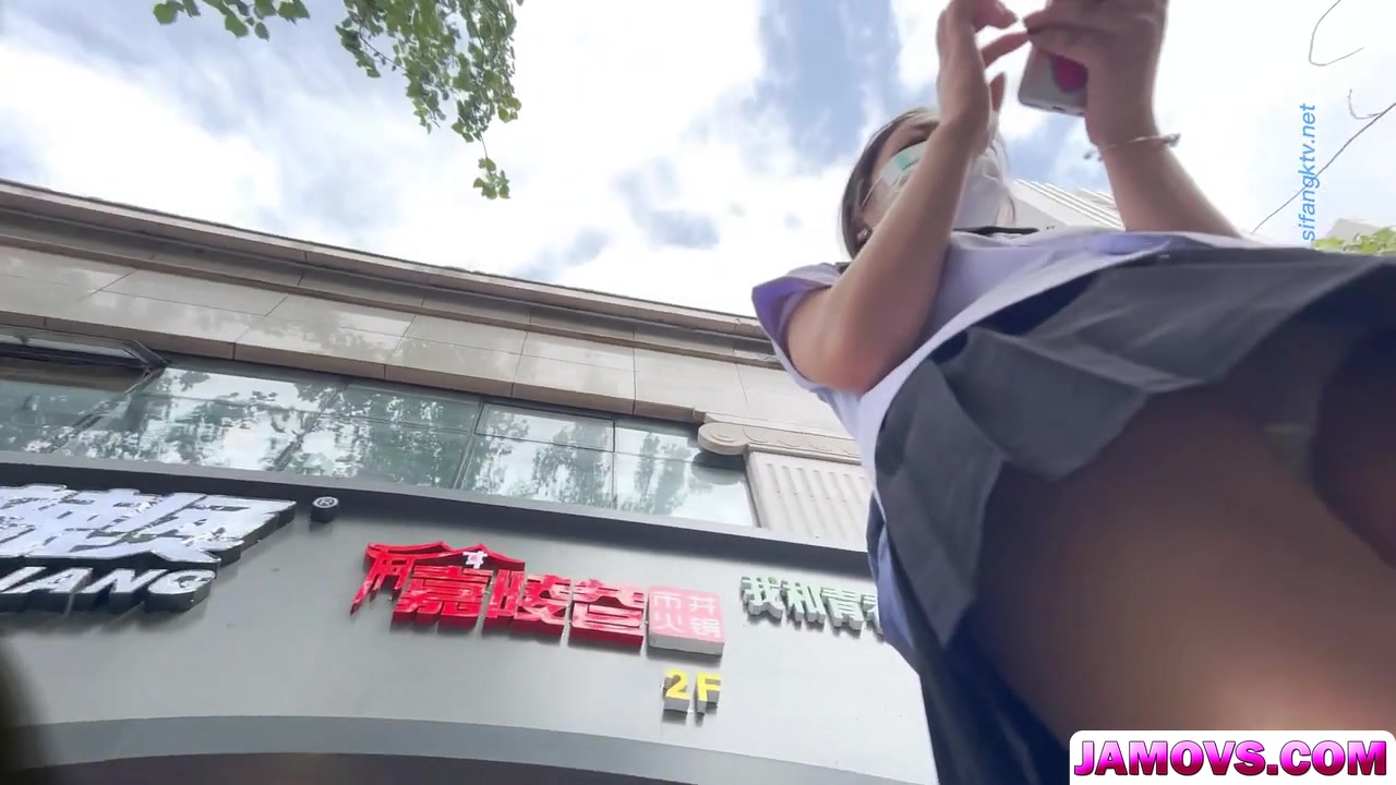 Asian outcall prostitute satisfies her horny client