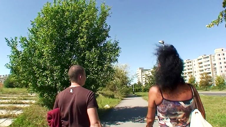 Tanned chick banged outdoors