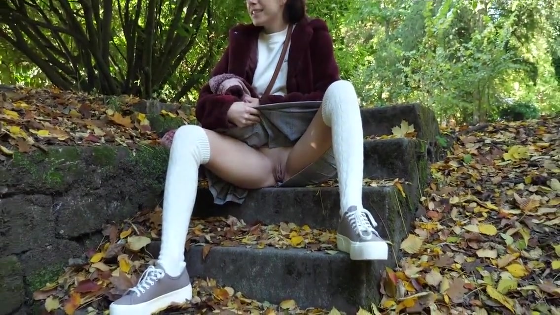 Skinny 19 Years Old Brunette Porno Casting 6 Min