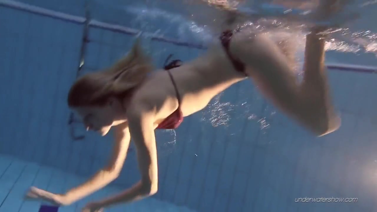 Hot Underwater Chick Nastya Naked And Hot