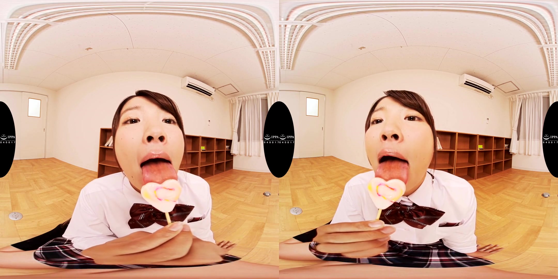 Going Inside the Mouth - Asian Sucking Licking