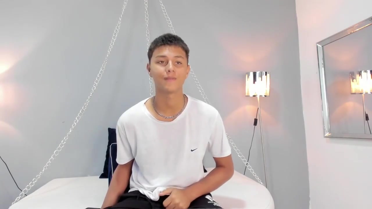 Maxandsophi1 2022 12 18 19 53