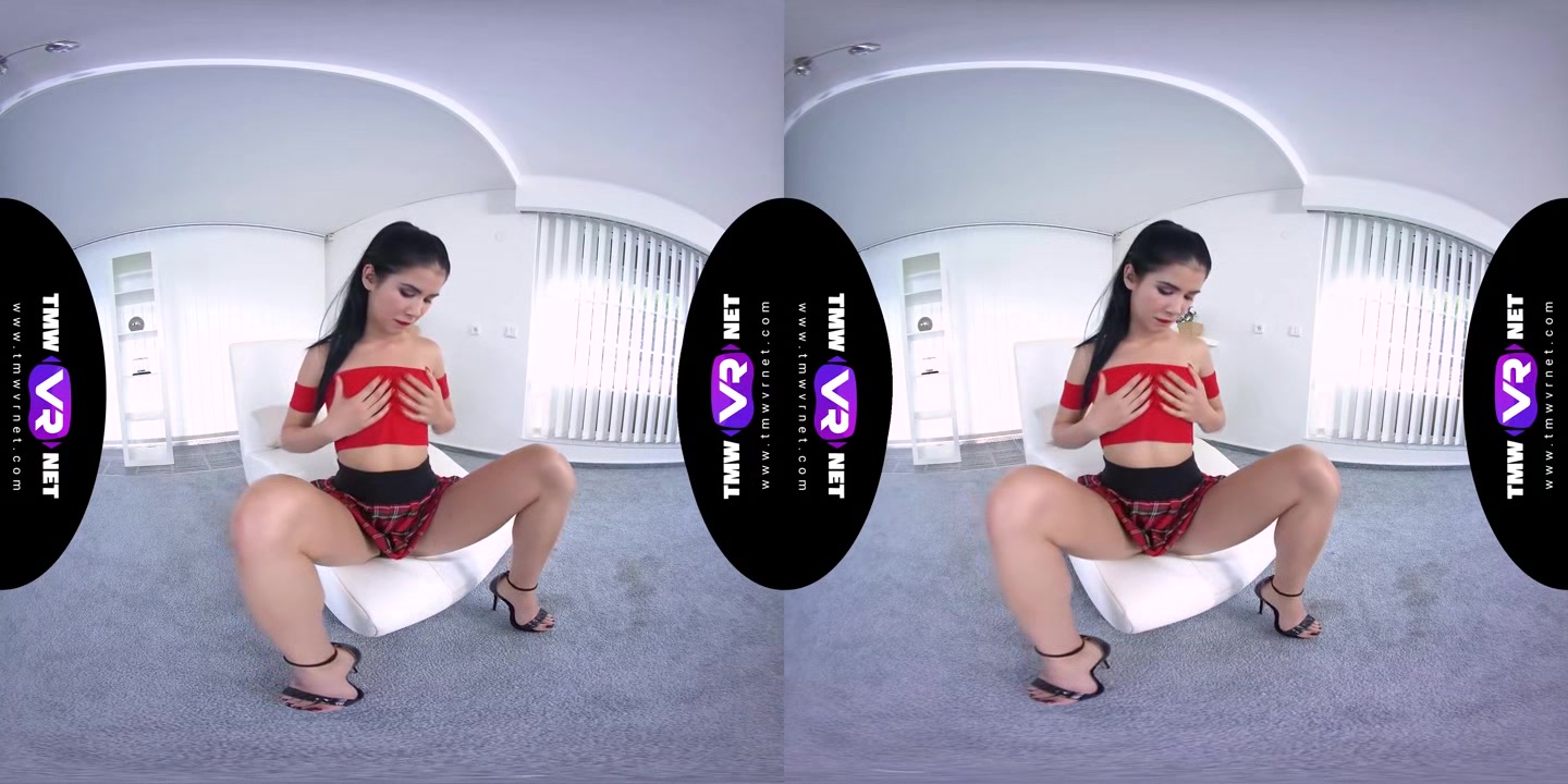 High-Heeled Brunette Masturbates Till Orgasm