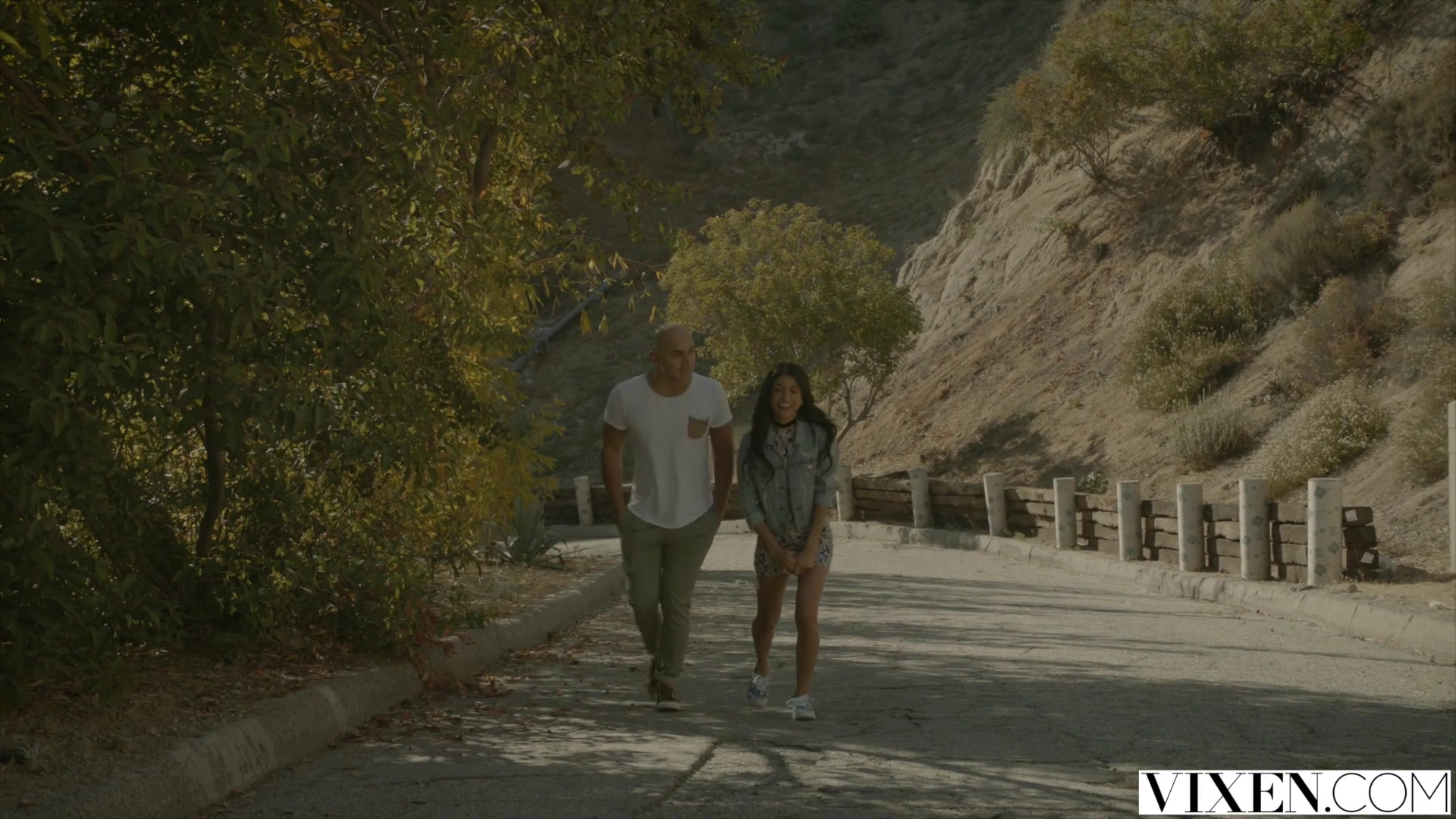 VIXEN Latina Veronica Rodriguez Seduced By Stepdad