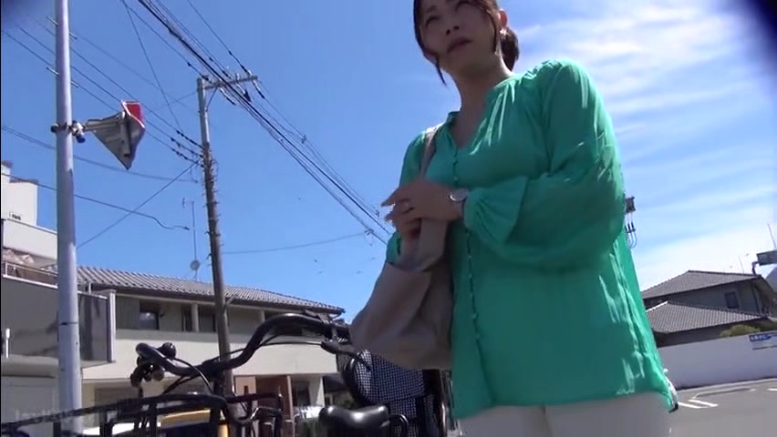 240905セクシーな奥さんとズボズボd1