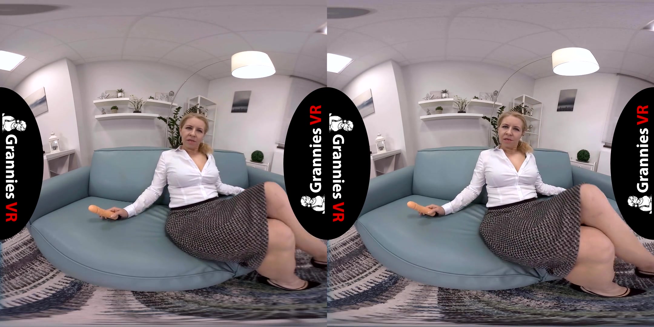 Lady Martha Solo - Mature Toying Shaved - SexLikeReal