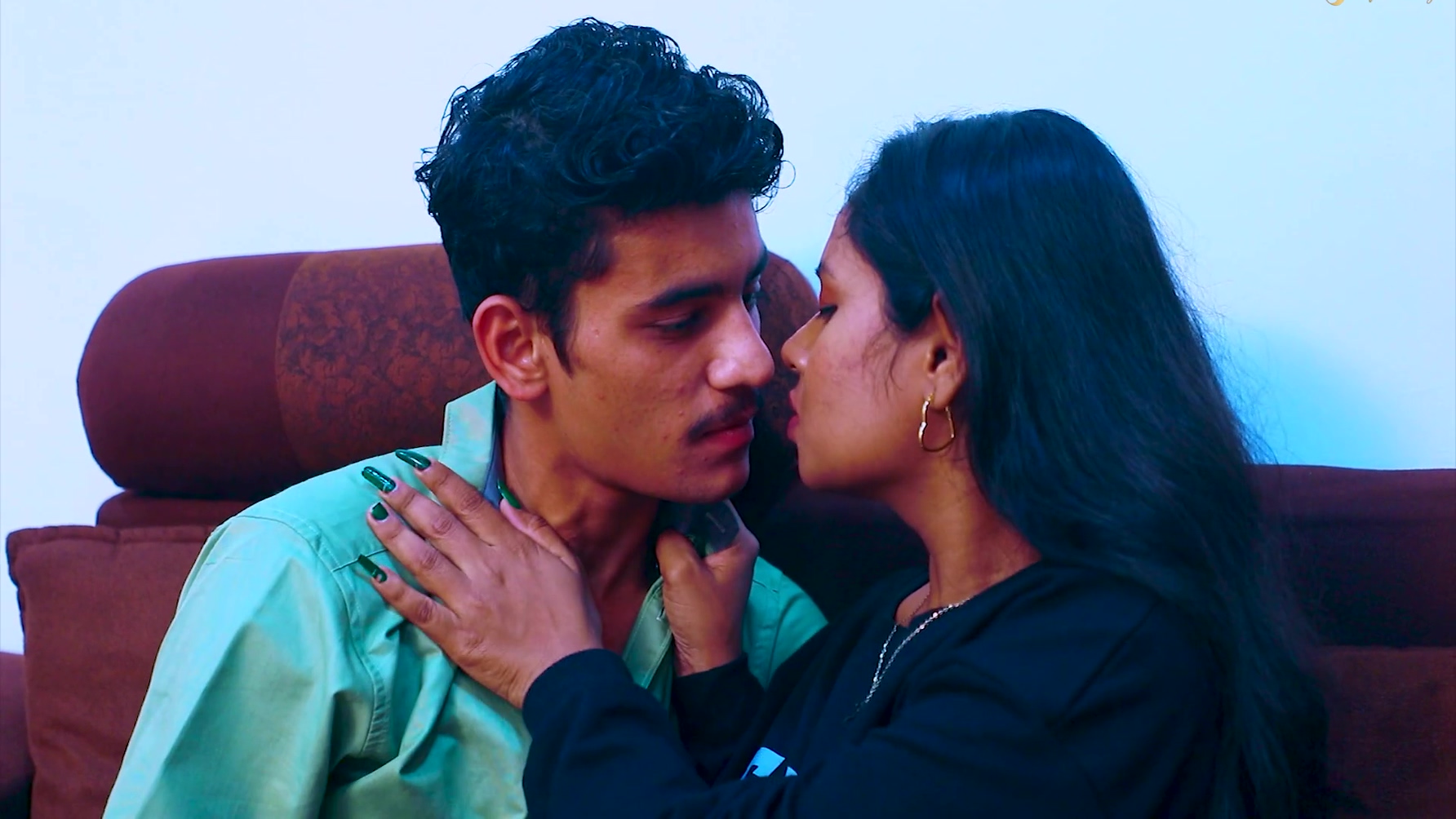 Desi Tharki Larki Ne Apne Boyfriend Se Chudwaya