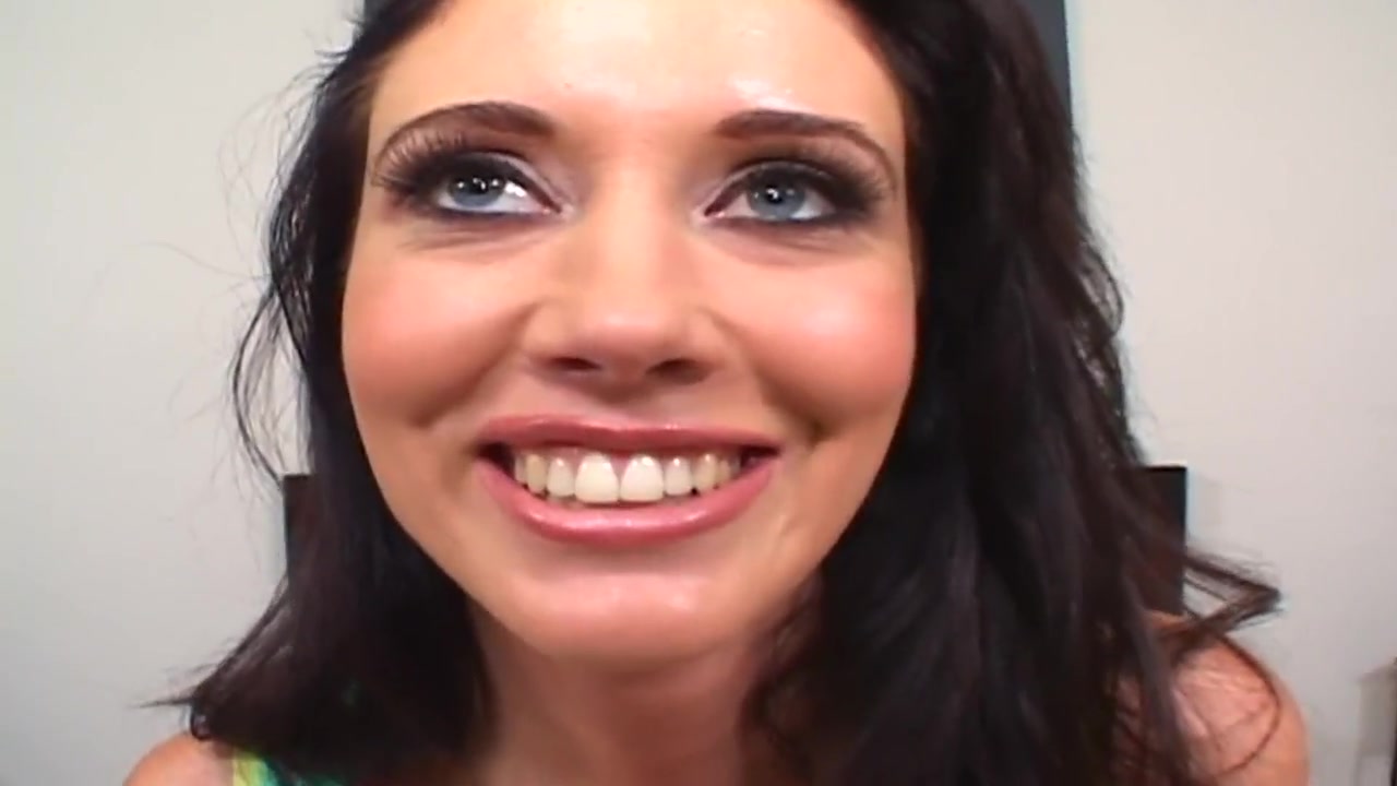 A Slut With Big Tits Gets Her Pussy Penetrated With Kimberly Kole