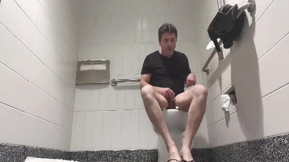 What I Really Do When I Go To A Public Bathroom