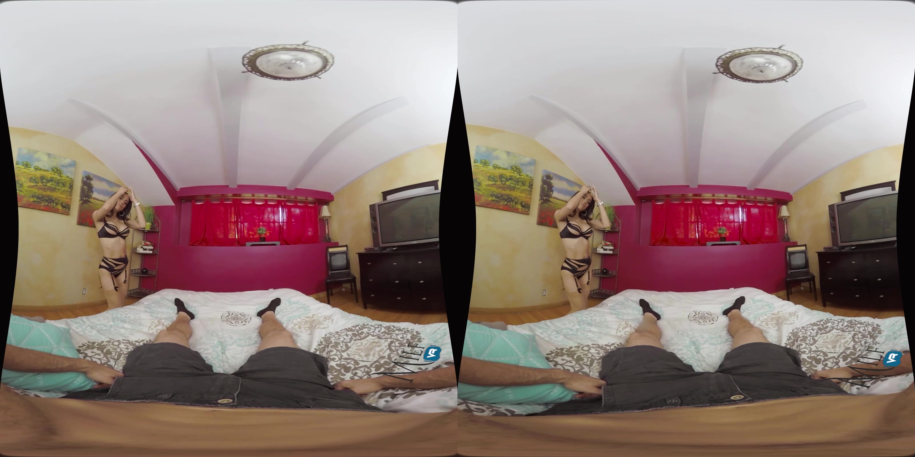 MilfVR - Too Hot to Handle