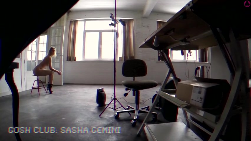 Pov Shooting Sasha At The Studio - Sex Movies Featuring Gosh Club