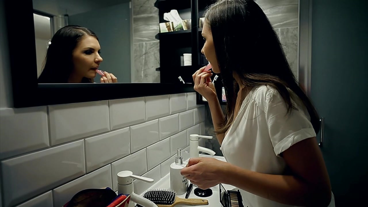 Pretty Russian pornstar Henessy have breakfast and examining blue dildo