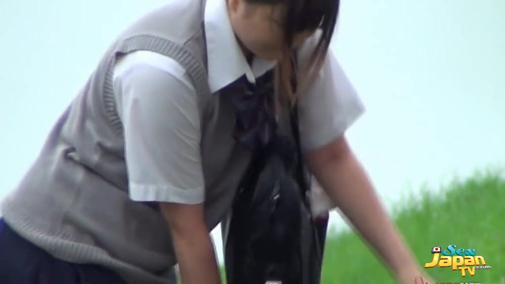 Pretty Misses In Passing 2 - SexJapanTV