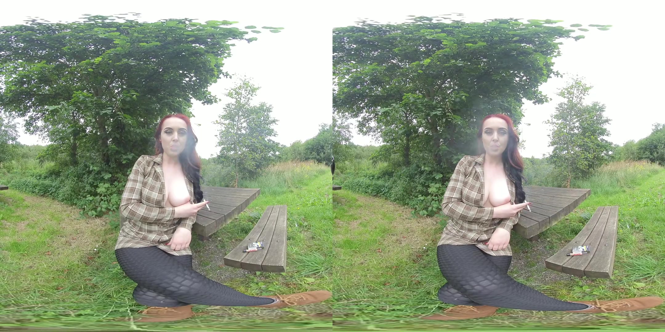 Ellie Louise - Picnic Table - VRSmokers