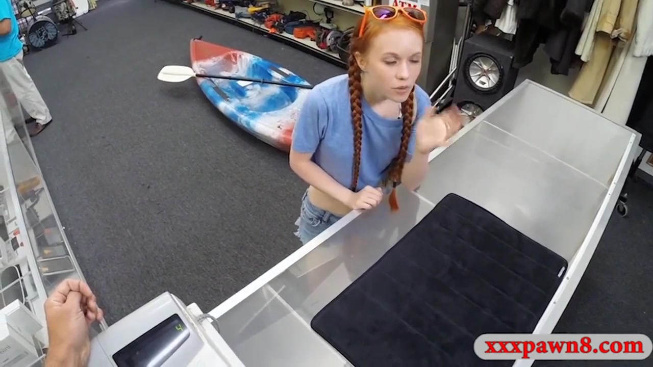 Tight Hottie Pawns Her Pussy And Fucked At The Pawnshop
