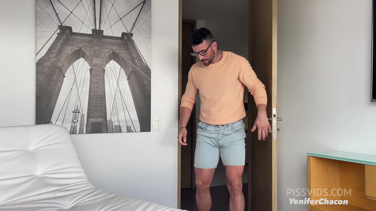 Fuck my ass hard - PissVids