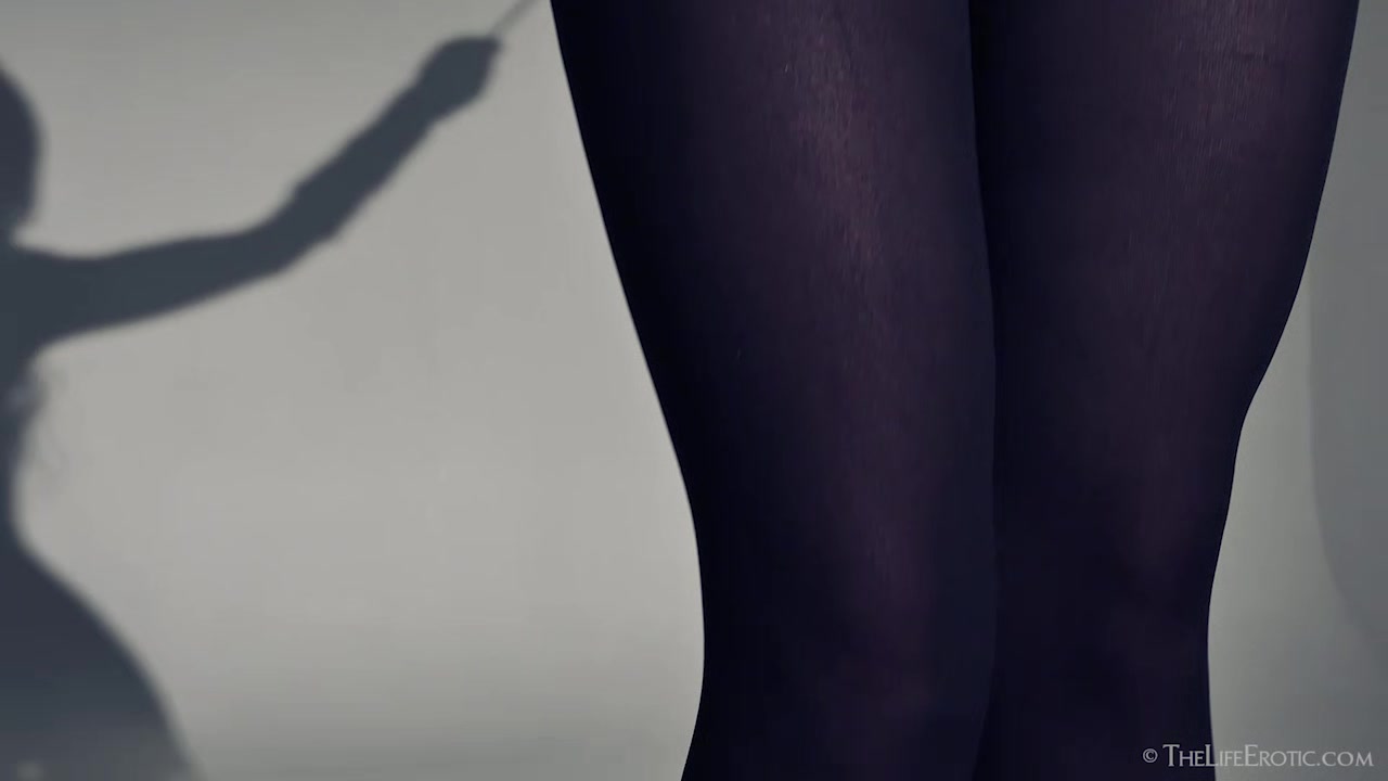 Submission Game 2 - Helena J & Nicolette A - TheLifeErotic