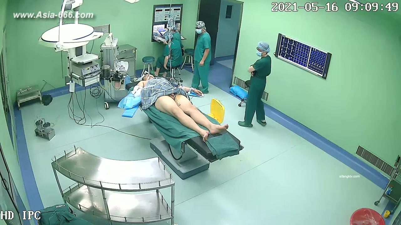 Peeping Hospital patient.13
