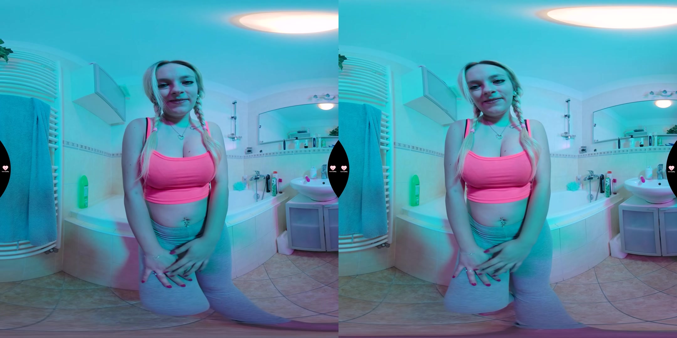 Hot teen 18+ Jessica In The Bathroom Plays With Dildo - LustReality