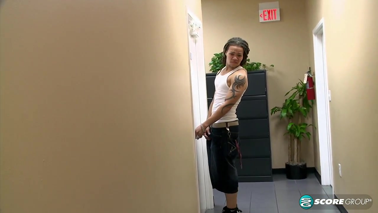 Sex Room - BootyliciousMag